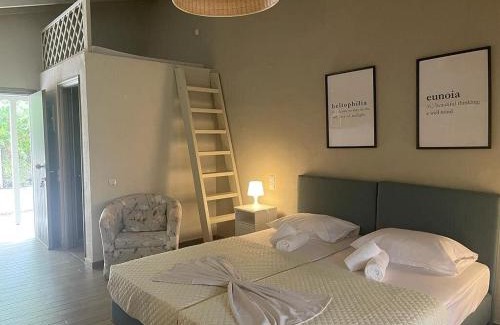 Koukounaries Apartment | Aggelos Grand