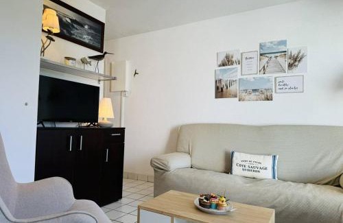 Quiberon Apartment | Agréable 3 pièces, parking, piscine chauffée