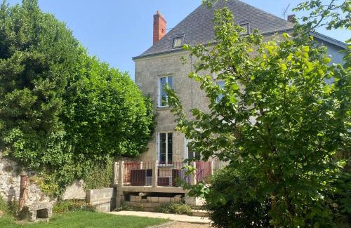 Semblancay Apartment | Agréable maison de bourg aux portes de TOURS