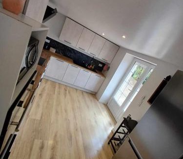 Pontivy Apartment | Agréable maison neuve
