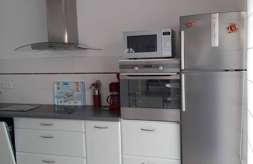 Loctudy House | Agréable Petite Maison de Vacances Récen au Calme à Deux pas du Port, Plain Pied