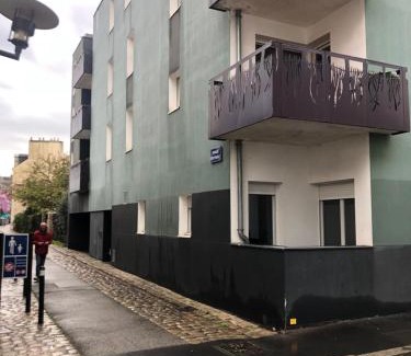 Madeleine-Champ de Mars Apartment | Agréable T2 Cité des Congrès