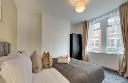 Fenham House | Agricola House by Week2Week Contractor & Business Travel Stays