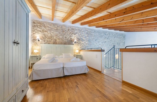 Vilafranca de Bonany Cabin | Agritourism SA Franquesa Vella