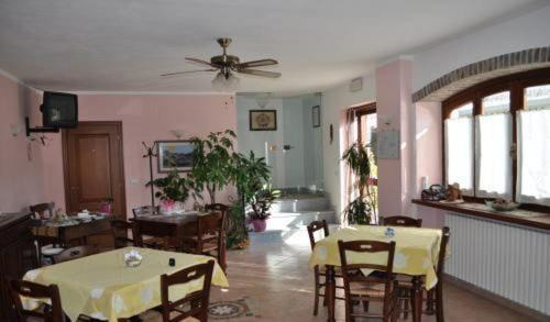 Santo Stefano Belbo House | Agriturismo Ai Piacentini