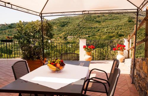Imperia House | Agriturismo Benza