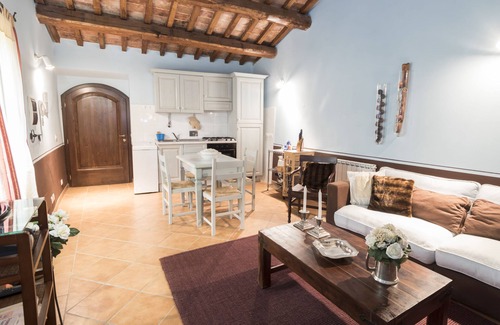 Montecolognola House | Agriturismo Borgo Spagnoli