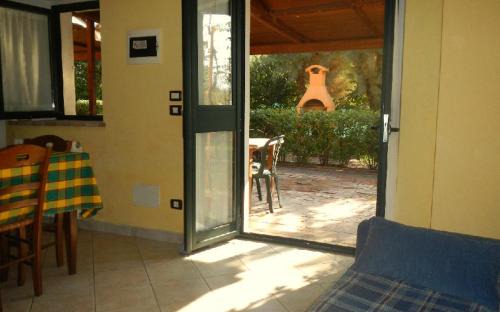 San Costanzo House | Agriturismo Colomboni