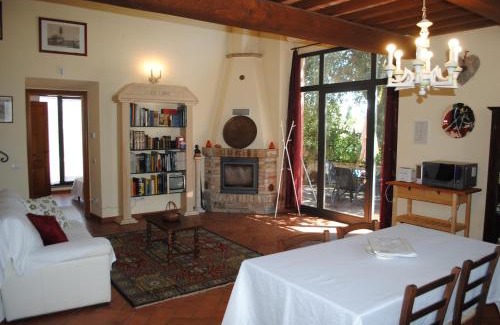 Oltrarno Apartment | Agriturismo Fattoria di Malavolta