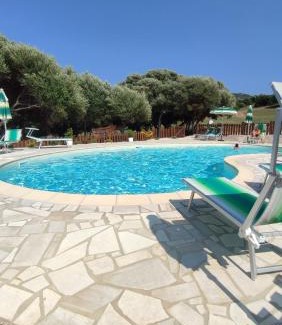 Aglientu Apartment | agriturismo gli olivastri appartamento corbezzolo con piscina e vista mare,climatizzatore,wifi