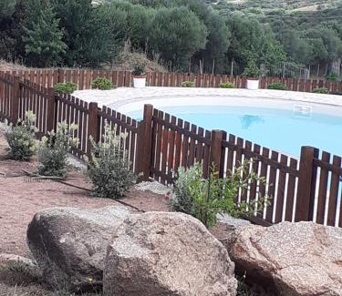 Aglientu House | agriturismo gli olivastri -appartamento bel vedere con piscina ,solarium e vista mare,climatizzatore ,wifi