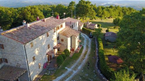 Semproniano House | Agriturismo I Monti