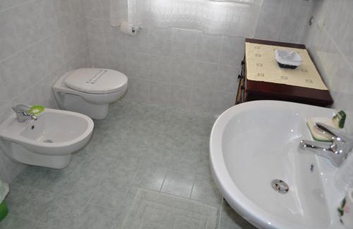 Atri House | Agriturismo Isola Dei Calanchi - Guest House