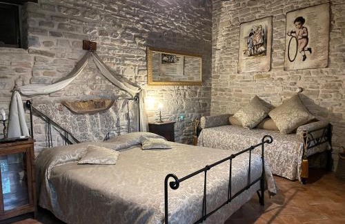 Mercatello sul Metauro Hotel | Agriturismo Biologico Castello Della Pieve