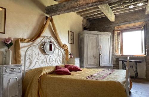 Mercatello sul Metauro Hotel | Agriturismo Biologico Castello Della Pieve