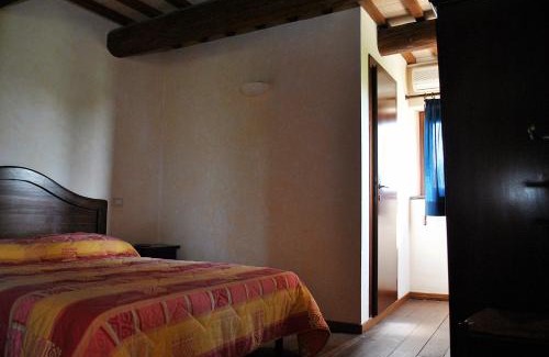 Monte San Pietrangeli House | Agriturismo Oasi Belvedere
