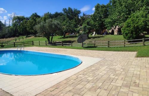 Monte San Pietrangeli House | Agriturismo Fonte Carella