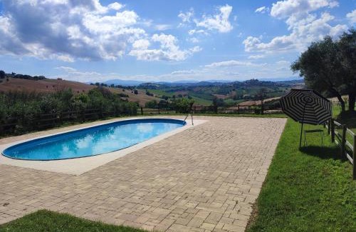 Monte San Pietrangeli House | Agriturismo Fonte Carella