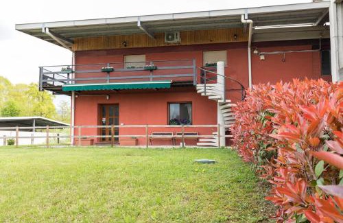 Senna Comasco House | Agriturismo Jesson Rosamund