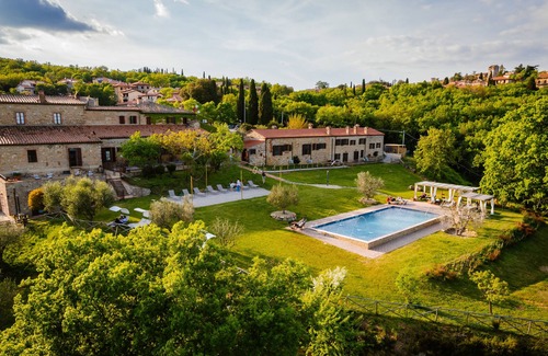 Montefollonico Villa | Agriturismo La Chiusa Tuscany