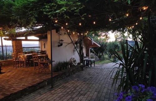 Lidarno House | Agriturismo La Collina di Pilonico