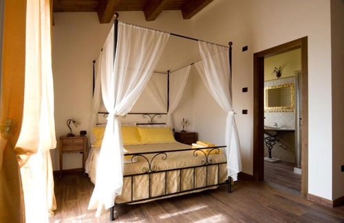 Frontino House | Agriturismo La Spiga D'Oro