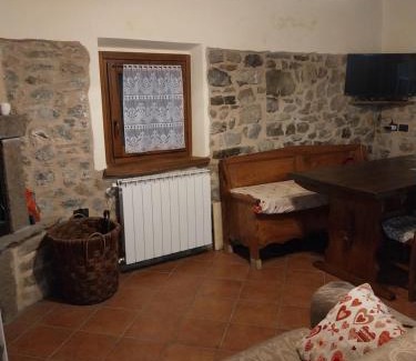 Zeri Bed & Breakfast | Agriturismo la vecchia cascina
