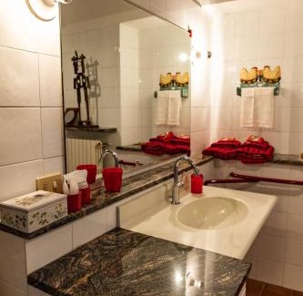 San Giorgio Scarampi House | Agriturismo La Verena