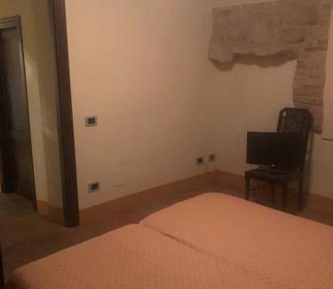 Avigliano Umbrio Apartment | Agriturismo Piandellerose