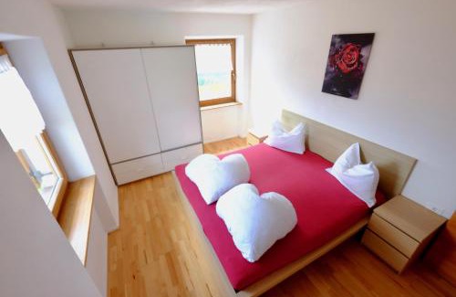 Senale San Felice House | Agriturismo Reinhof