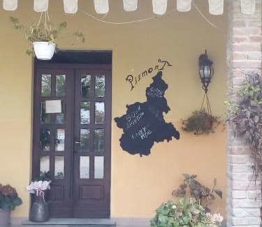 Castiglione Tinella House | Agriturismo San Martino