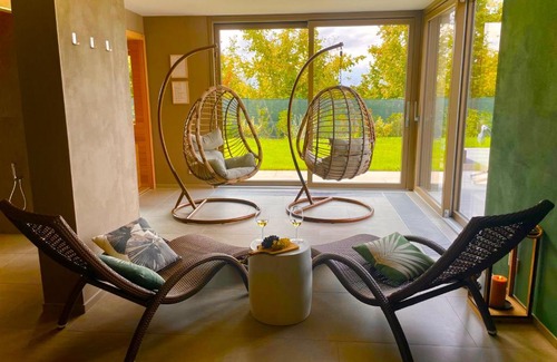 Verduno House | Agriturismo Speziale Wine Resort
