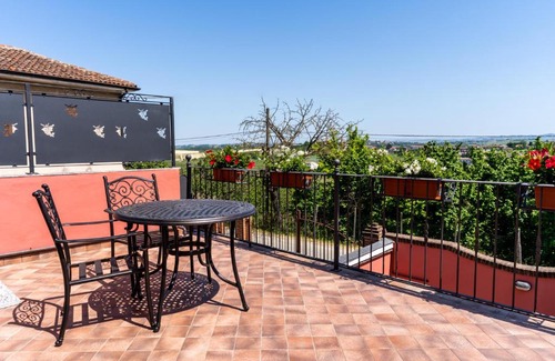 Montegrosso dʼAsti Apartment | Agriturismo Tenuta La Meridiana