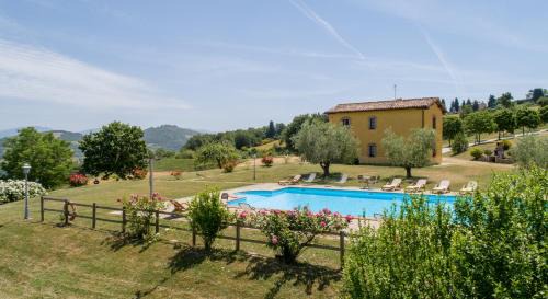 Monteluiano House | Agriturismo Tenuta Di Biscina