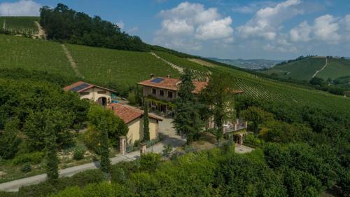 Barbaresco House | Agriturismo Tre Stelle