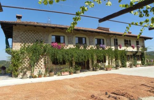 Barbaresco House | Agriturismo Tre Stelle