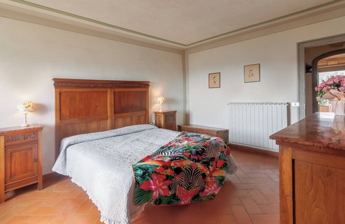 Dicomano Other | Agriturismo "Universal Harmony - Pettirosso" with Mountain View, Pool & Wi-Fi