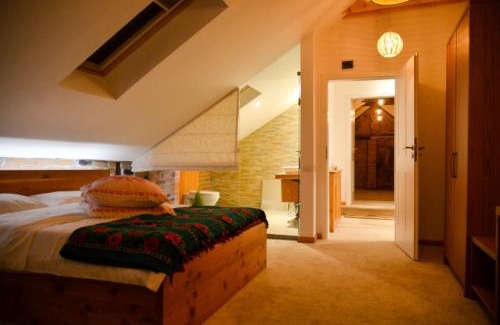 Harseni Bed & Breakfast | Agropensiunea Maria