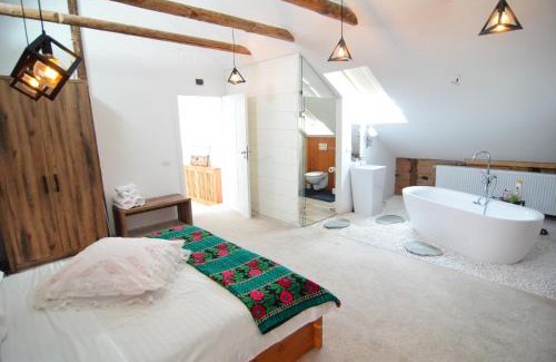 Harseni Bed & Breakfast | Agropensiunea Maria