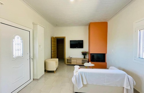 Gargaliani House | Agrothi