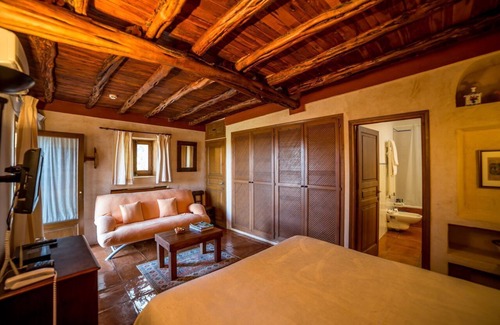 Sant Antoni de Portmany Hotel | Agroturismo Can Pujolet