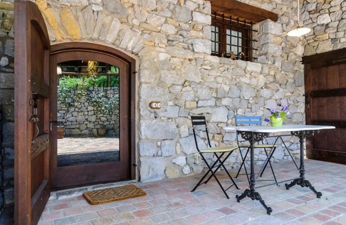Montagut House | Agroturismo Garrotxa pareja-familia