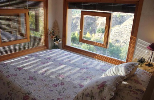 Letur House | Agroturismo La Artezuela