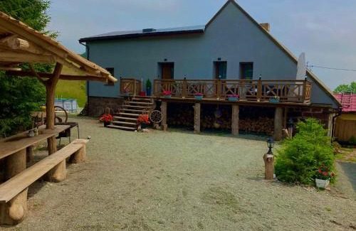 Nowa Ruda Apartment | Agroturystyka Janowa Chata