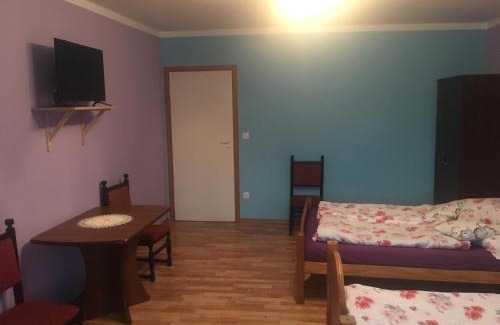 Mirsk House | Agroturystyka pod świerkami