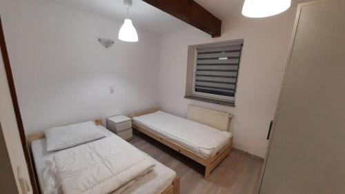 Krzeszow Apartment | Agroturystyka Romanówka w Krzeszowie