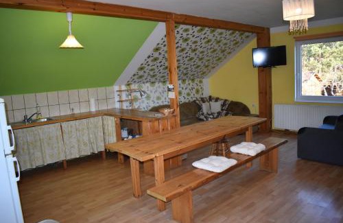 gmina Karsin Apartment | Agroturystyka u Wioli i Irka , apartament u Uli