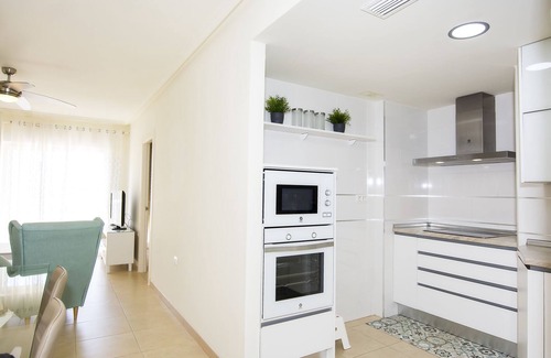 Aguilas Apartment | Águilas Playa Colonia Spacious and Centrally Located Parking Lot