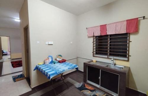 Kampung Bukit Katil House | AH Homestay -Melaka