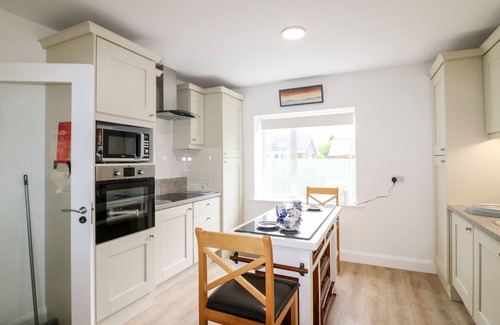 Shiplake House | AHIOHILL MEADOWS, family friendly in Ballinascarty, County Cork